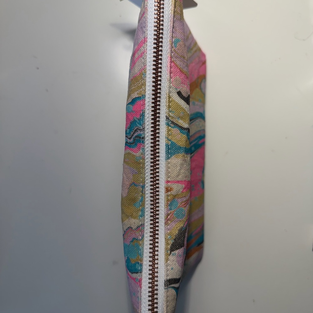 Marbled Pouch - Picture 5 of 5